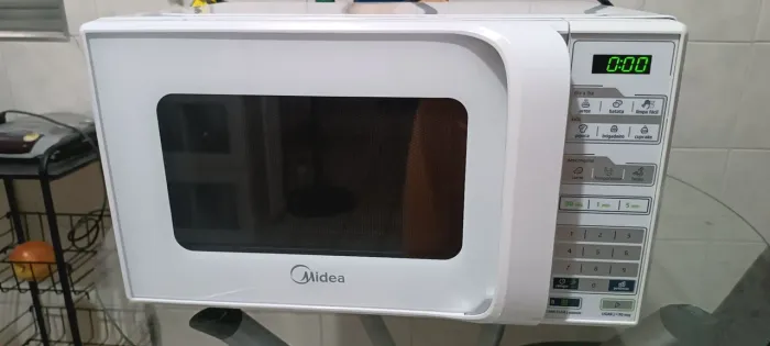 Microondas Midea 20 litros