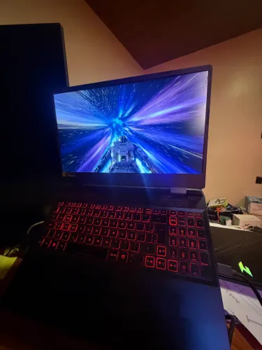 Nitro 5 AN51547R5SU Rtx3050 2x8gb ram