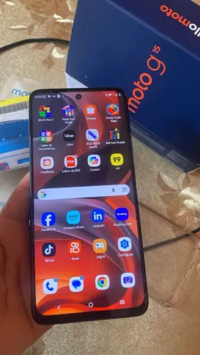 Moto g15 256 gigas com caixa e nota fiscal menos de 2 meses de uso 