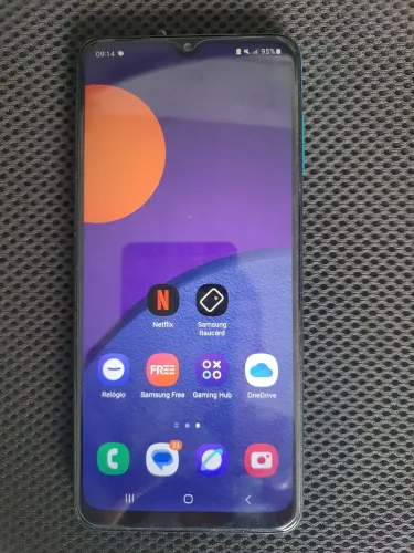 Samsung M12
