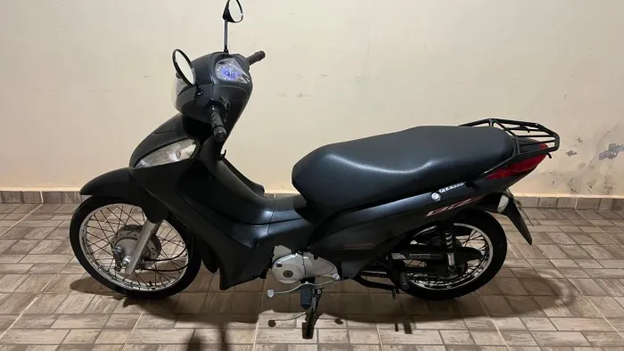 Biz 125 ES Pegar e Andar