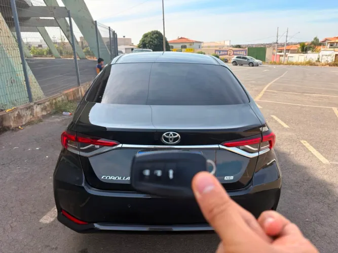 Toyota Corolla XEI 2.0 Flex 16V Aut. 2023