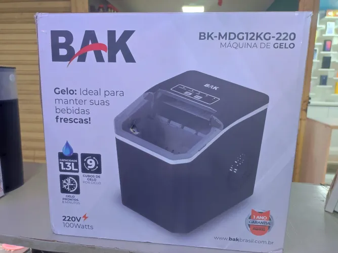 Máquina De Gelo Portátil 12kg Turbo Ice Premium 60hz Drink 