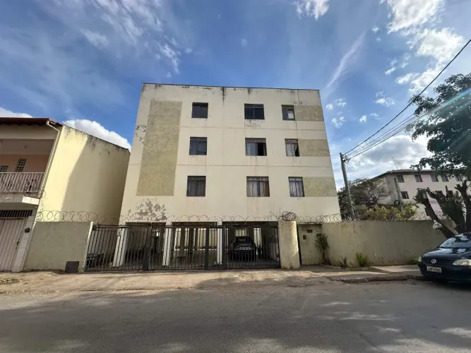 Apartamento em Montes Claros, no bairro Cidade Nova, para venda.