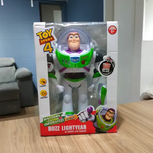 Action Figure Boneco Buzz Lightyear com Asas e Caixa (Disney Pixar®)