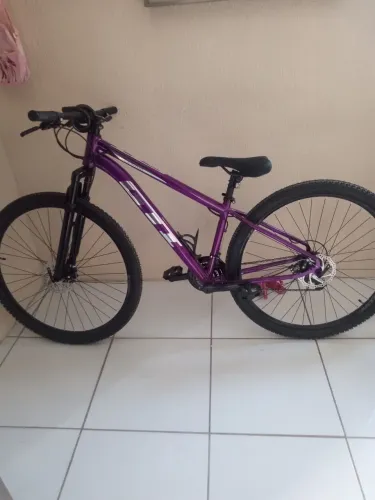 Vendo bicicleta aro 29 nova