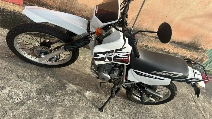 XR200 toda reformada 