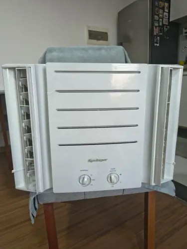 Ar condicionado Springer janela 7500 BTUs