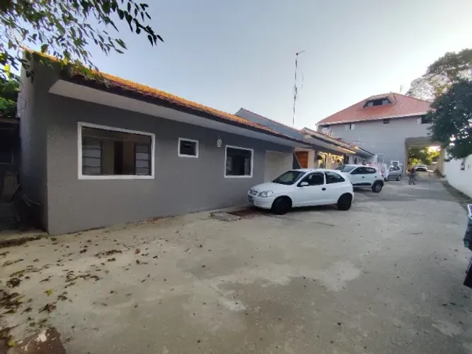 Casa para locação na Barcelos ao lado do Quartel do Boqueirão