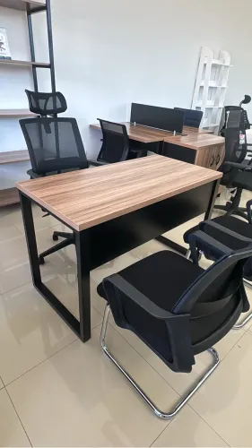 Mesa Reta Industrial