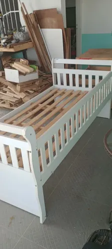 Cama de solteiro / infantil