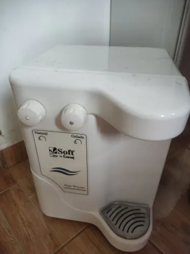 Vende bebedouro soft 
