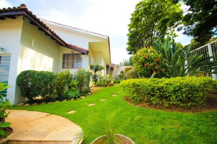Casa 4 quartos para alugar no(a) Vila Albertina