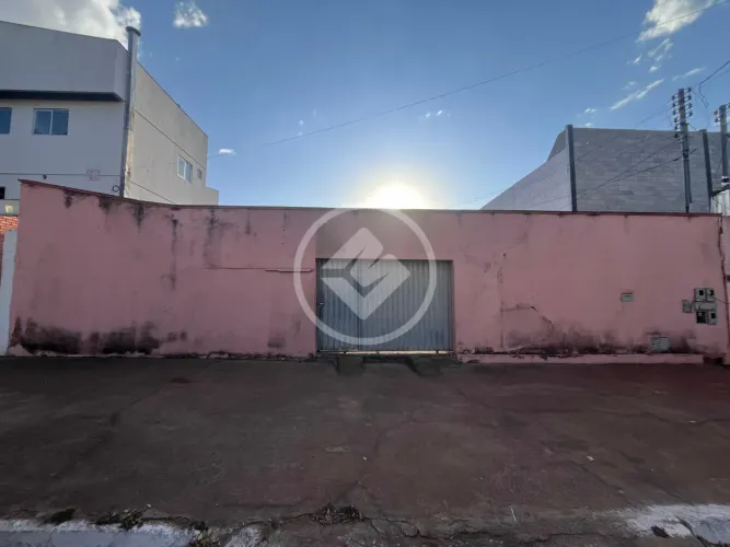 Casa a preço de Lote codigo: 140859