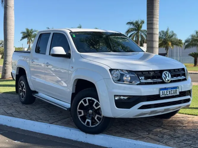 Volkswagen Amarok Comfor. 3.0 V6 TDI 4X4 Dies. 2023