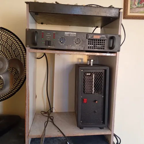 Vende se essa caixa