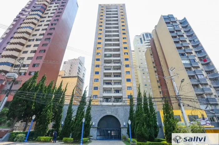 Cobertura com 2 dormitórios e 2 vagas para alugar - R$ 3.690,00 liq + taxas - Centro - Cur