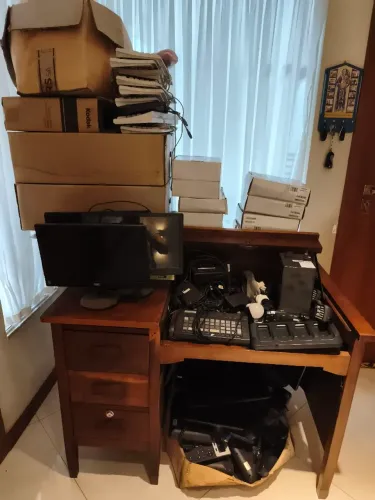 Lote de eletrônicos