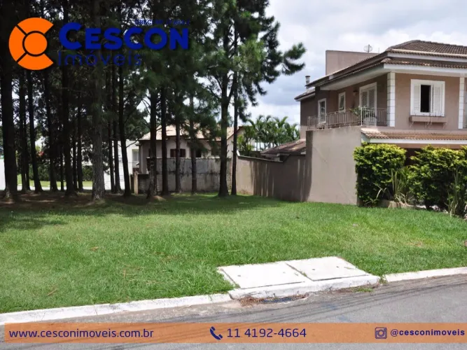 Venda de Terreno em Condomínio na Aldeia da Serra, Santana de Parnaíba-SP: 559,41 m² de Ár