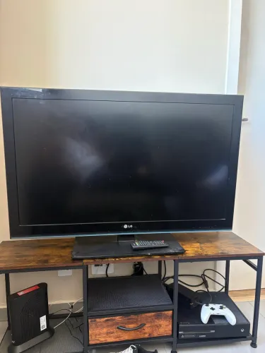 Xbox ONE + Tv LG 42 troca por ps5 ou vendo
