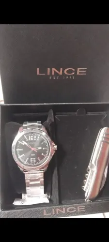 Vendo esse 2 relógio original único dono sou eu cada 1 por 190 ou os 2 por 350