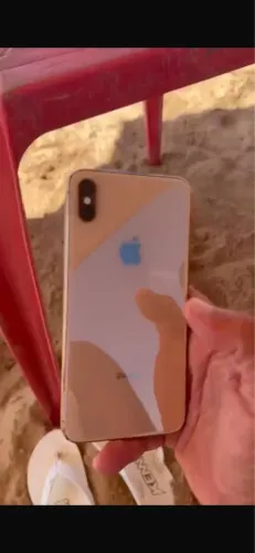 iPhone Xs plus 64gb Bateria ? 100% Tela original Nunca foi aberto Valor r$ 1.100
