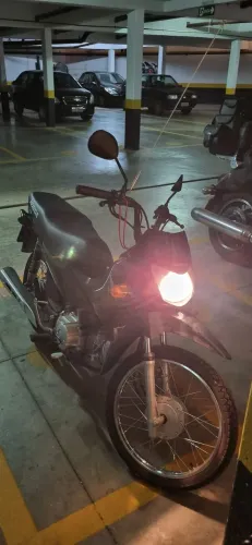 Honda Pop 110i 2017 | 1.514 km | Manual e Chave Reserva | R$ 8.500