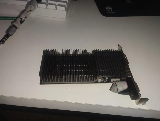 Placa de vídeo 2gb ddr3