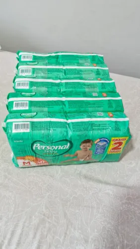 200 Undades de Fralda Personal Baby Protect & Sec tamanho M de 5 a 9,5kgkg