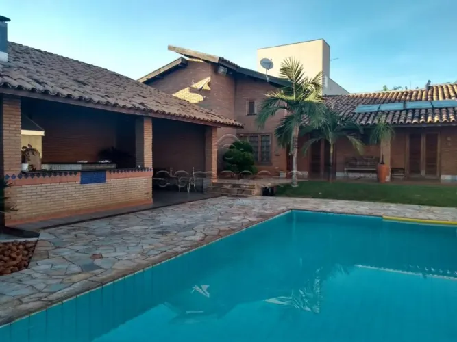 Casa Padrão em Guapiaçu