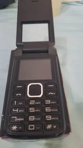 clelular blu 2g sistema flip novo na caixa