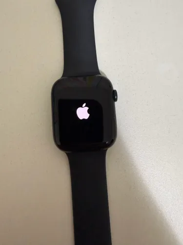 Apple Watch Series 8 (GPS) - 45 mm - Alumínio - Preto