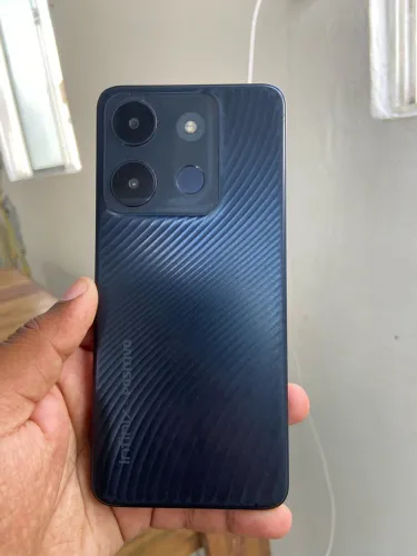 INFINIX SMART 7, 128GB PRETO, SOMENTE MANCHA NA TELA