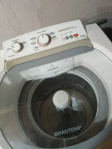 Lavadora Brastemp 11 kilos ótimo estado funciona perfeitamente com garantia pela compra