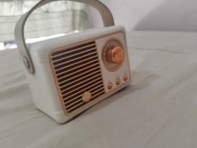 Rádio vintage bluetooth