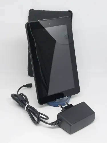 Tablet Amazon Fire 7 (sv98ln) 5' geração Funcionando Perfeitamente Com Carregador