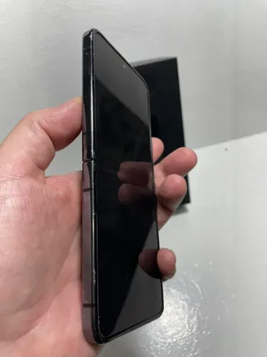 Samsung Z Flip 5 512GB Oportunidade - Troco OU 18X - Centro de BH
