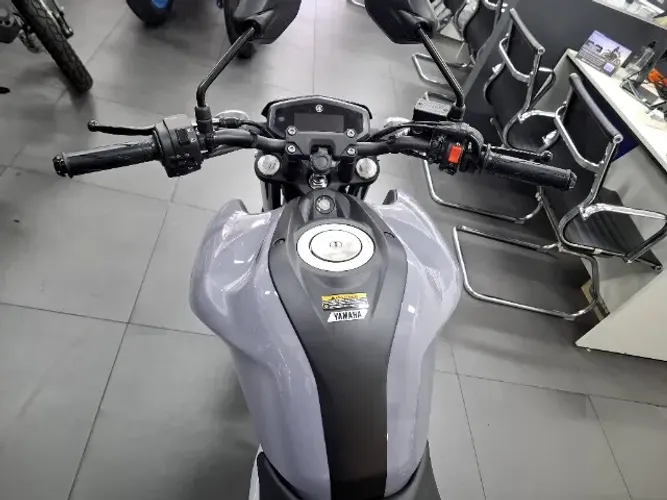 FZ15 ABS Connected 26/27