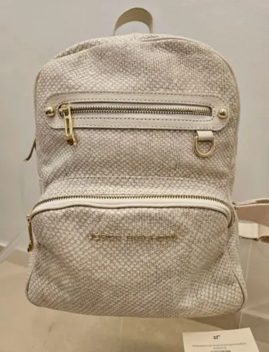 mochila jorge bischoff couro bege