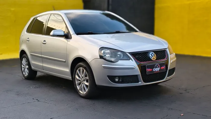 Volkswagen Polo 1.6 Mi/s.ouro 1.6 MI Tot.flex 8V 5P 2011