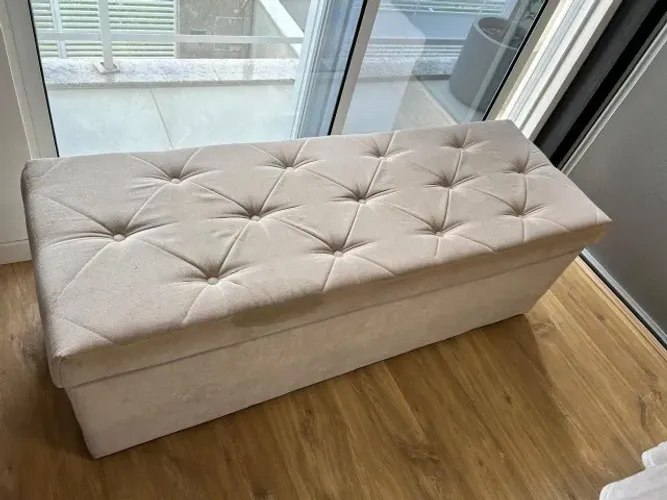 Recamier Baú Estofado Bege 1,40
