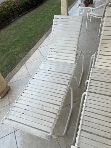 Vendo espreguiçadeiras de piscina