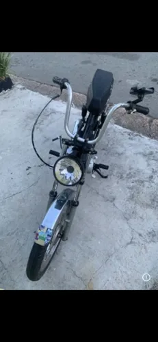 Vende-se Pantera negra, Mobilete 4 tempos