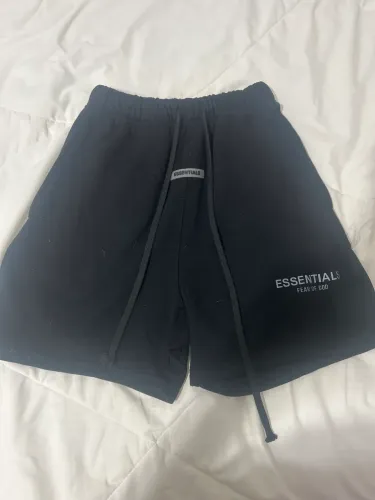 Shorts Essentials Preto Tamanho P