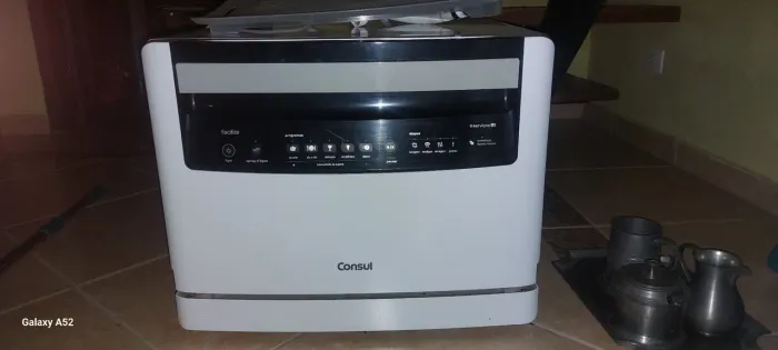 Lava louça Consul Faciliti. 6 serviços.