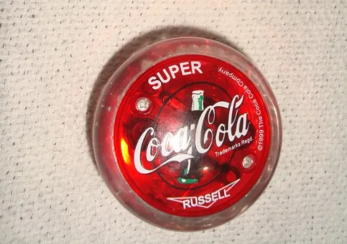 Coleção Coca Cola Io Io Super Russell