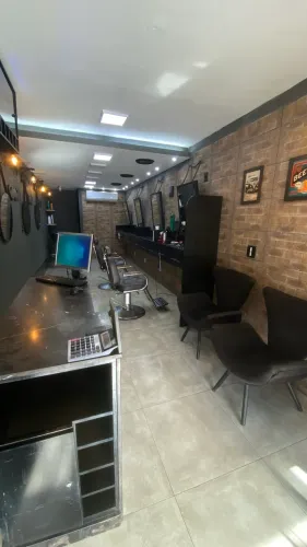 Passo ponto barbearia centro da cidade 