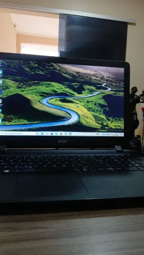 VENDO NOTEBOOK ACER