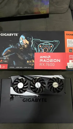 RX7600