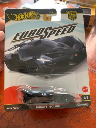 Bugatti bólide chase 